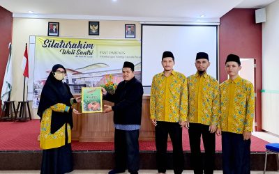 Unit-unit Pendidikan Yayasan Al Hasanah Lakukan Benchmarking ke Surabaya dan Malang