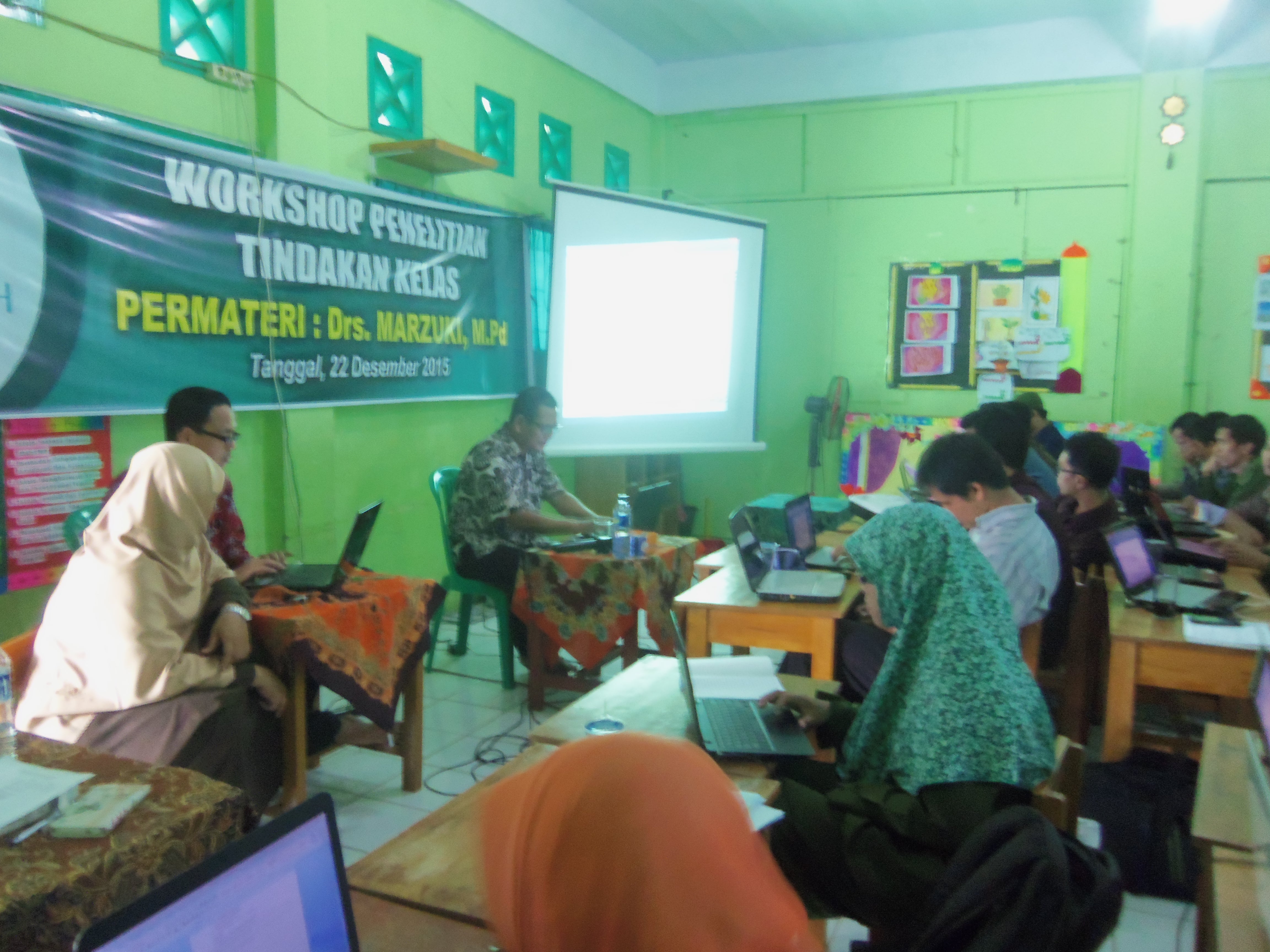 workshop-penelitian-tindakan-kelas-ptk-yayasan-alhasanah-bengkulu
