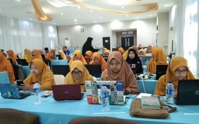 Tingkatkan Mutu Sekolah, AQUATIC Adakan Workshop Penyusuan Soal HOTS